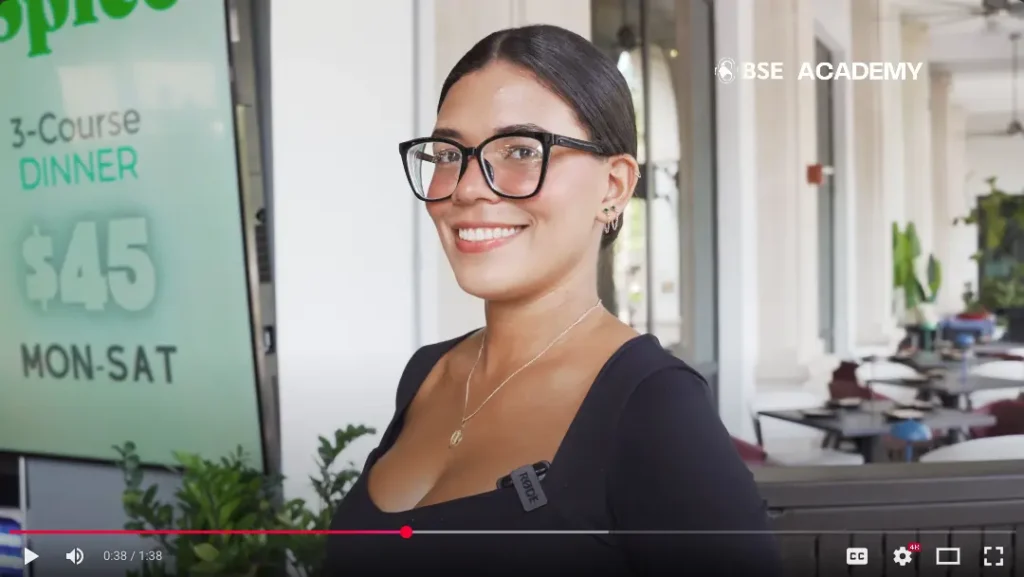 Código de Vestimenta para Hostess | El Poder de la Imagen Profesional